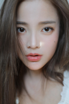 女人被男人吃奶到高潮